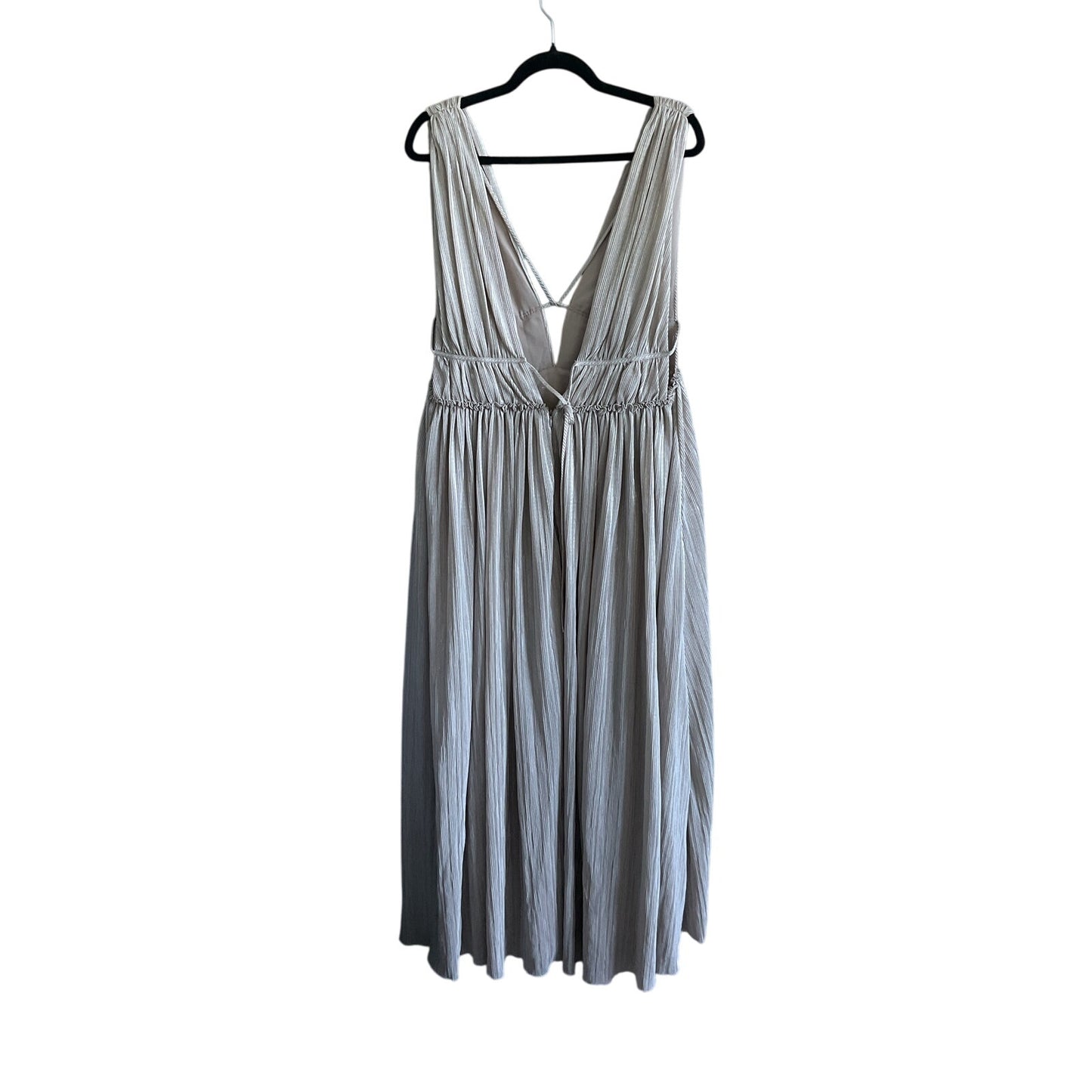 Simkhai - Plisse Lame Goddess Gown in Champane - Large - Preowned