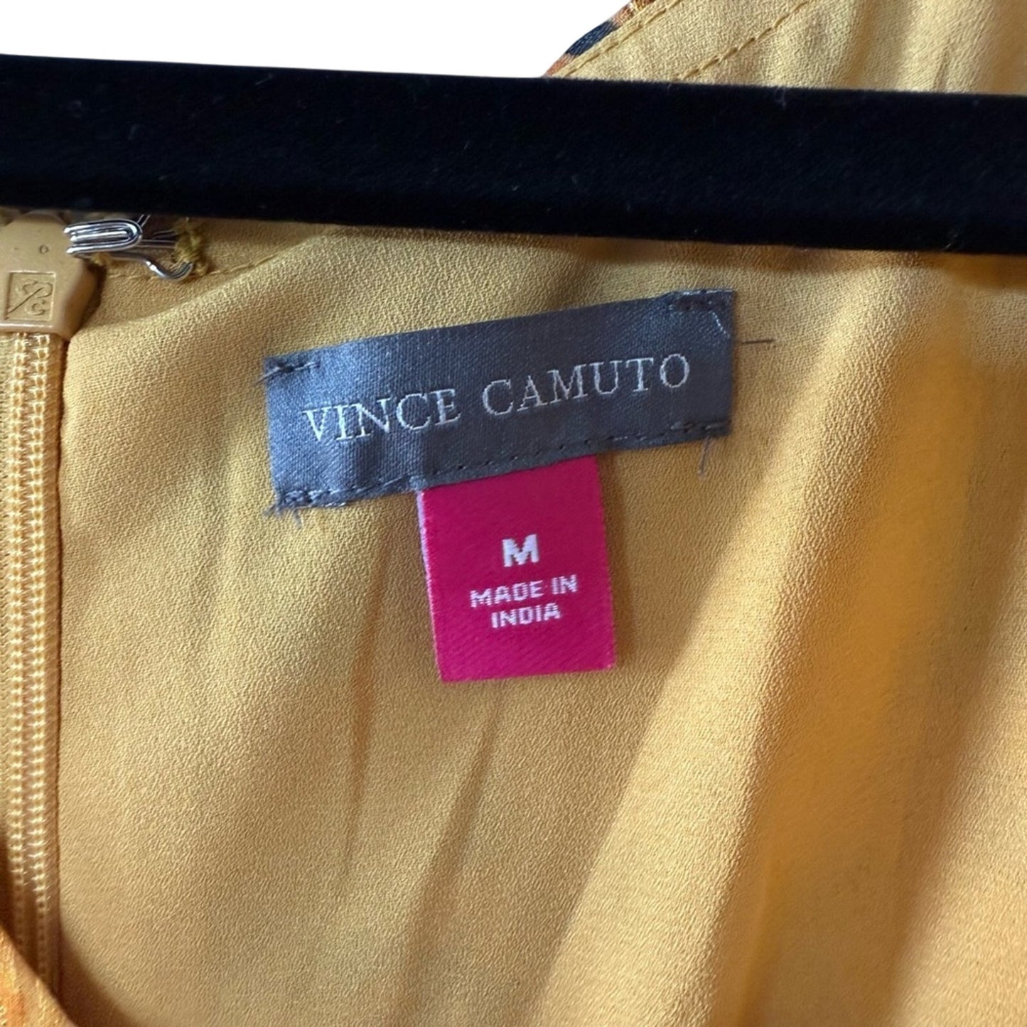Vince Camuto Gold Floral Wrap Dress in Medium