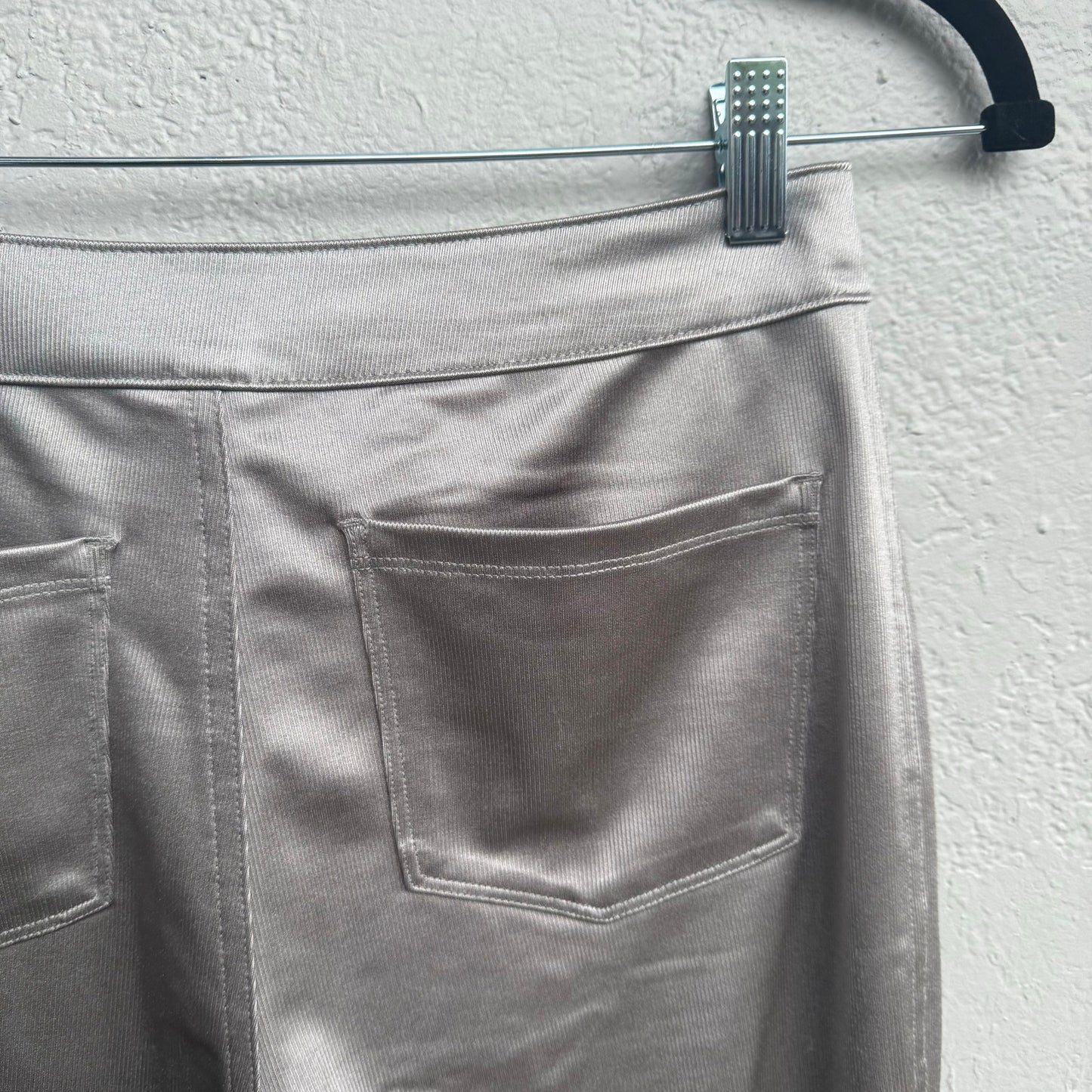 SKIMS Skims Disco Pant Silver -size medium