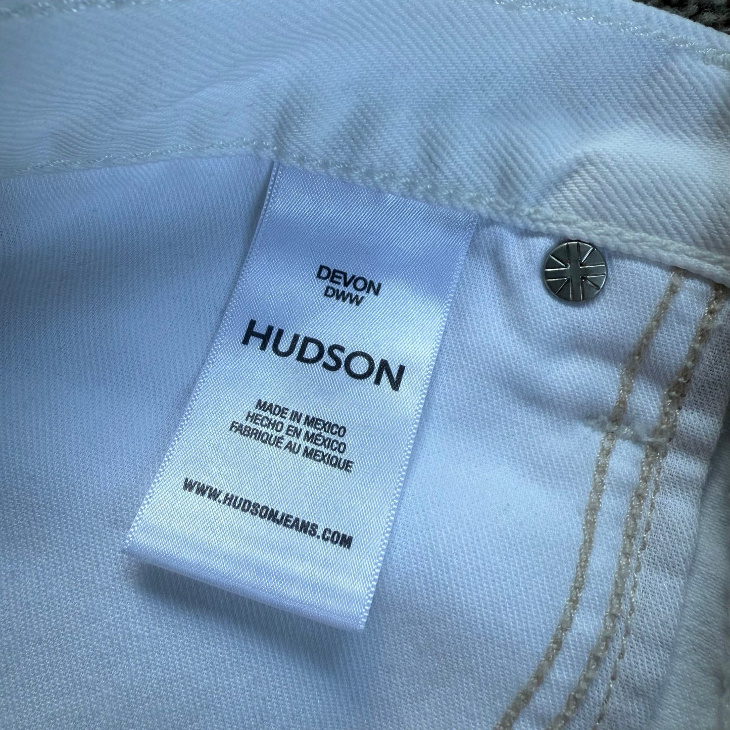 HUDSON Women's Devon High-Rise Boyfriend Short - 27