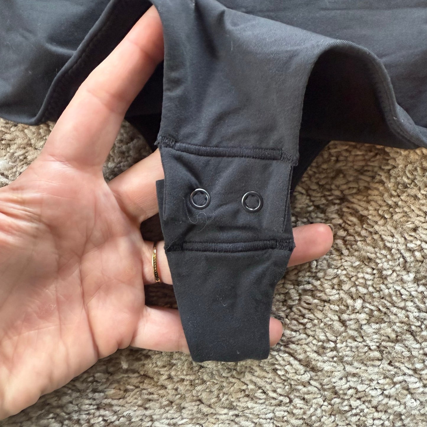 Skims long sleeve body suit - small