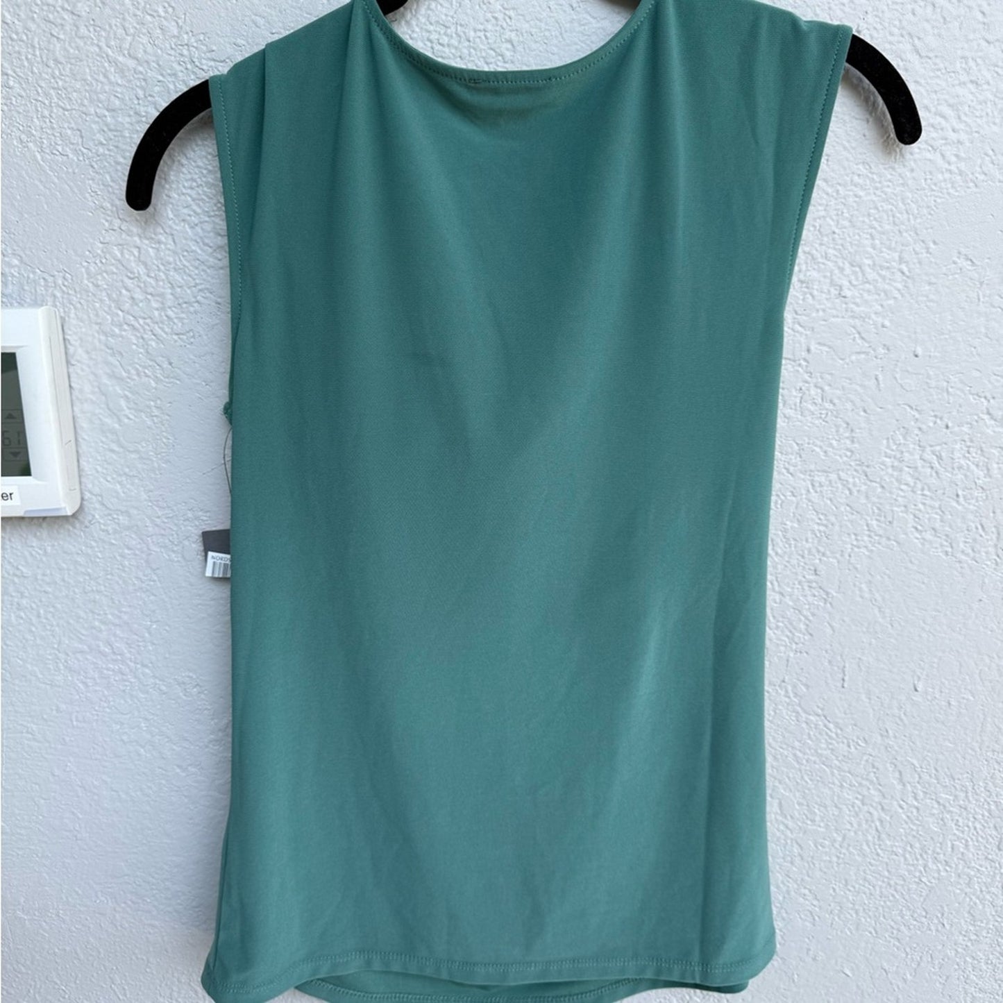 Vince Camuto Green Draped Sleeveless Blouse - Size XS