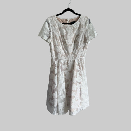 Shani White Floral Cocktail Dress - Size 8