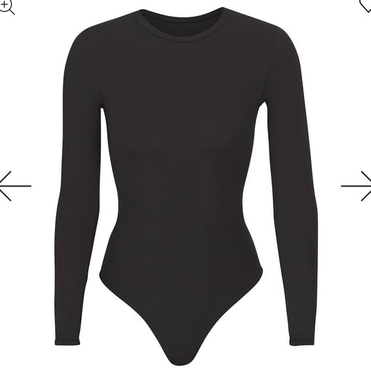 Skims long sleeve body suit - small