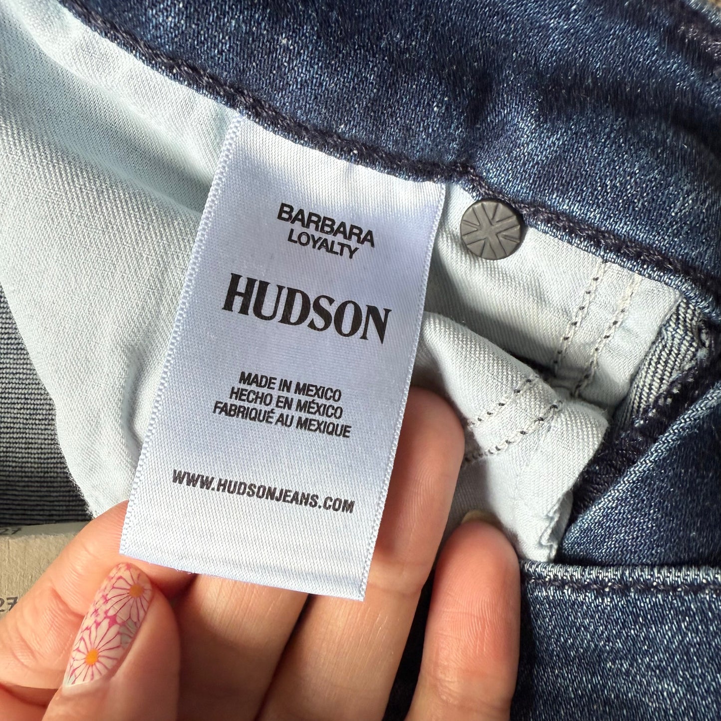 Hudson Barbara High-Rise Bootcut Jean size 27