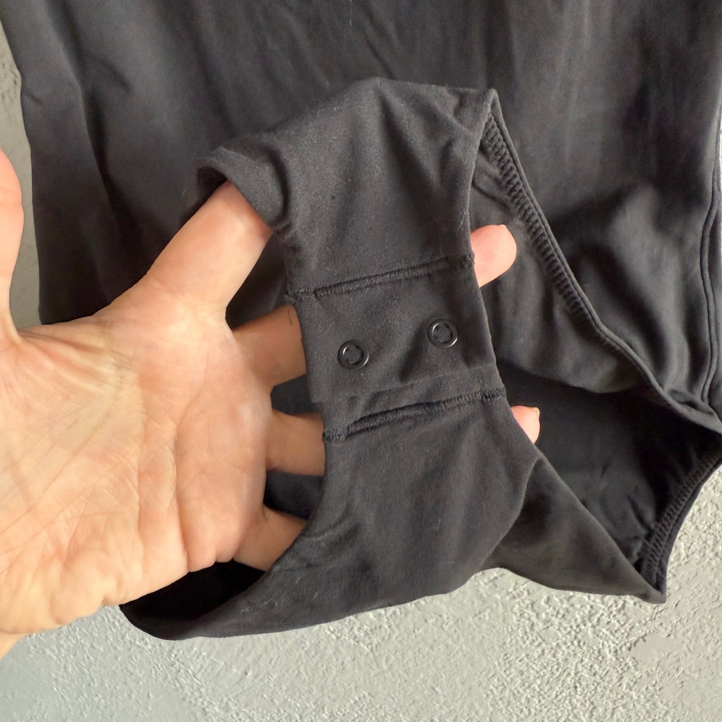 SKIMS Fits Everybody T-Shirt Bodysuit - small