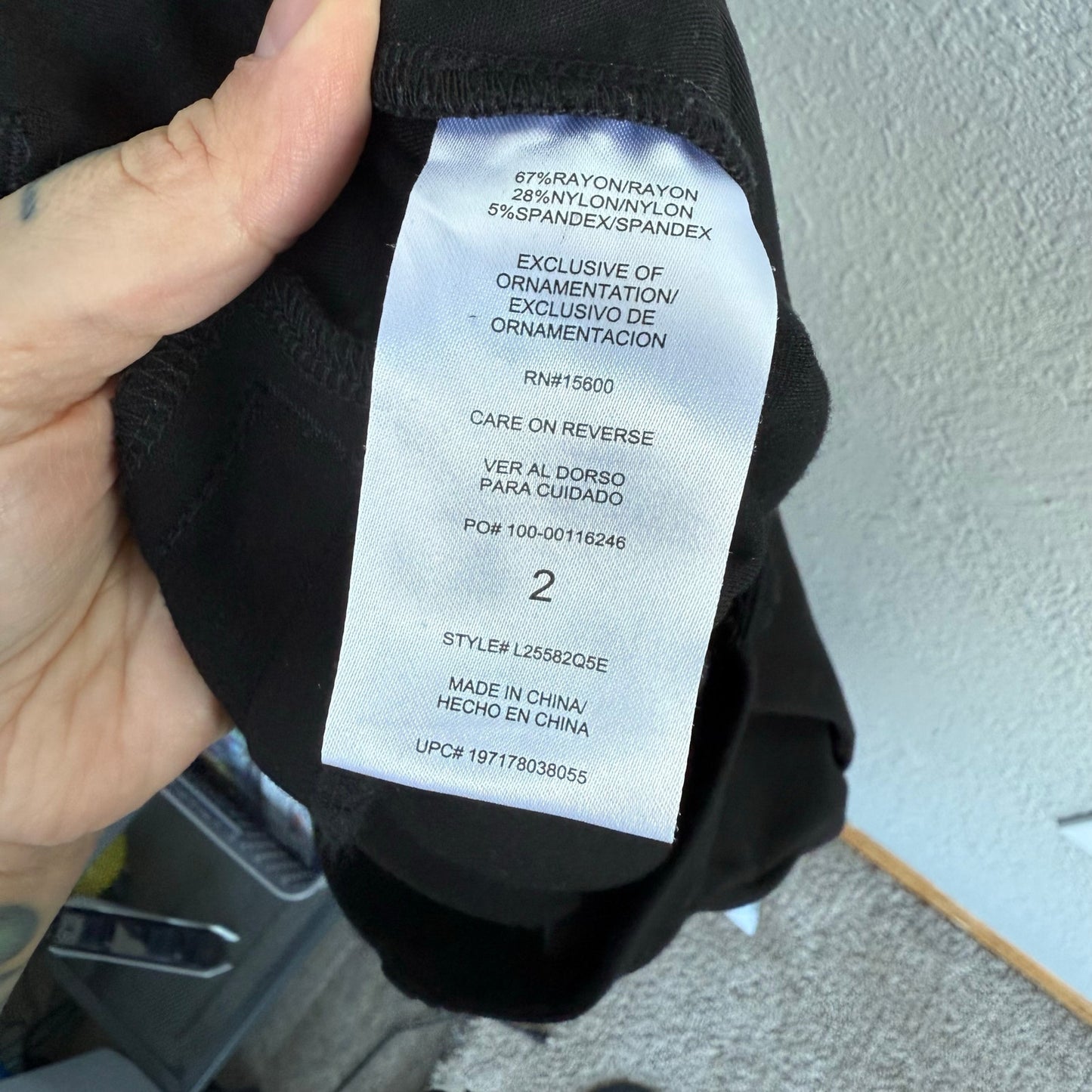 Wit & Wisdom 'Ab'Solution Skyrise Pleated Ankle Straight Leg Pants size 2