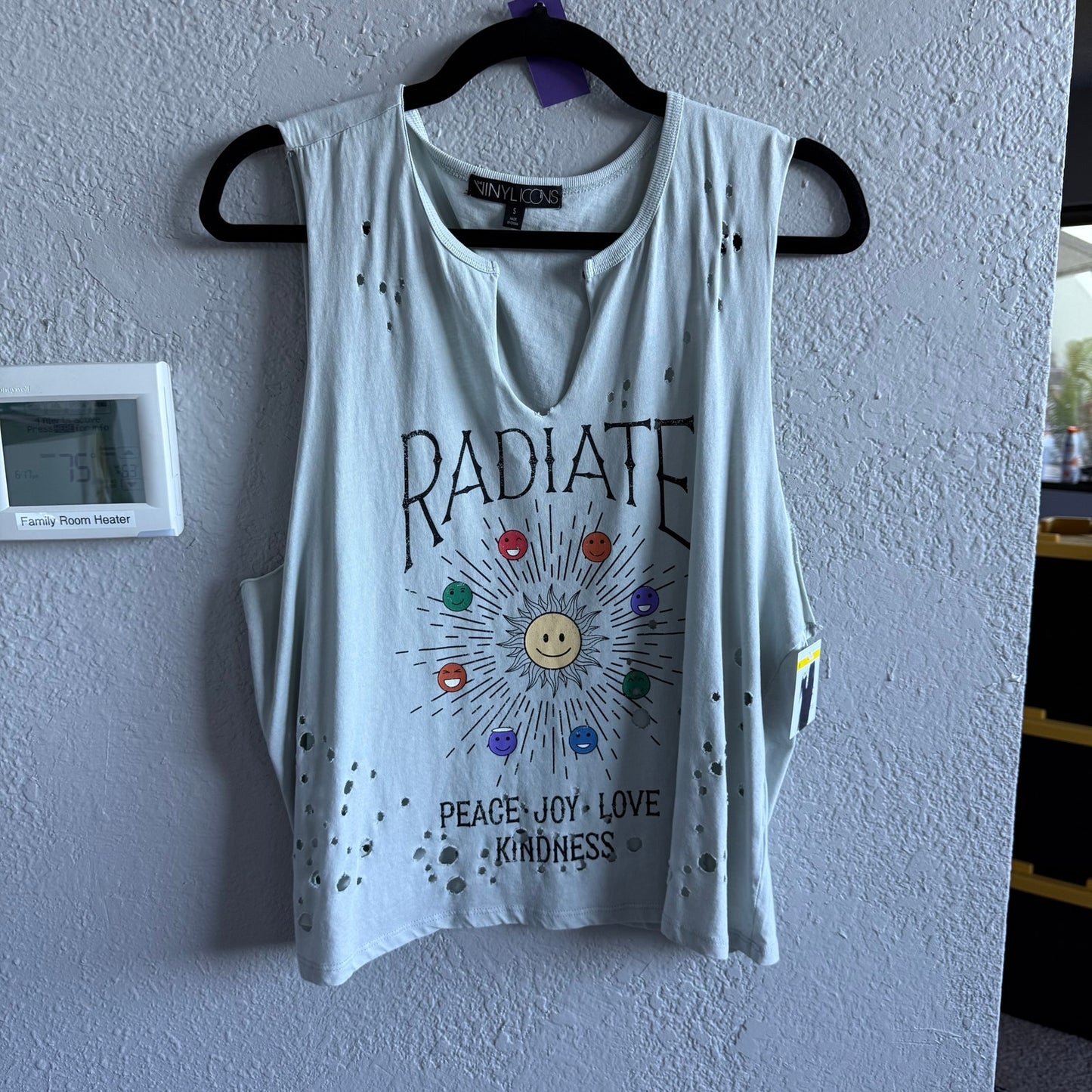 Distressed Vinyl Icons Tank - Small