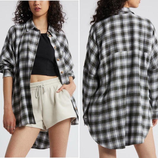 Comfy and Stylish BP Plaid Oversized Flannel M/L