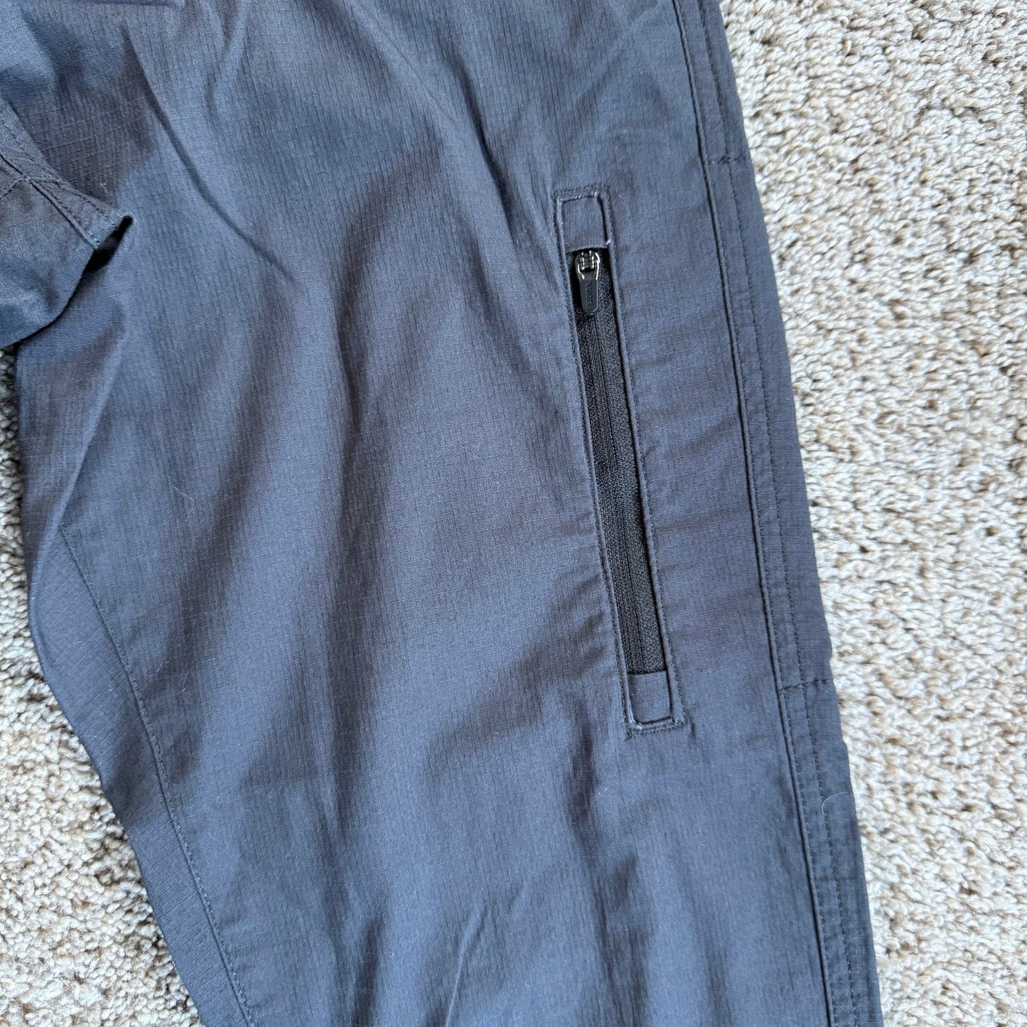 Vuori Ripstop Pant size XS