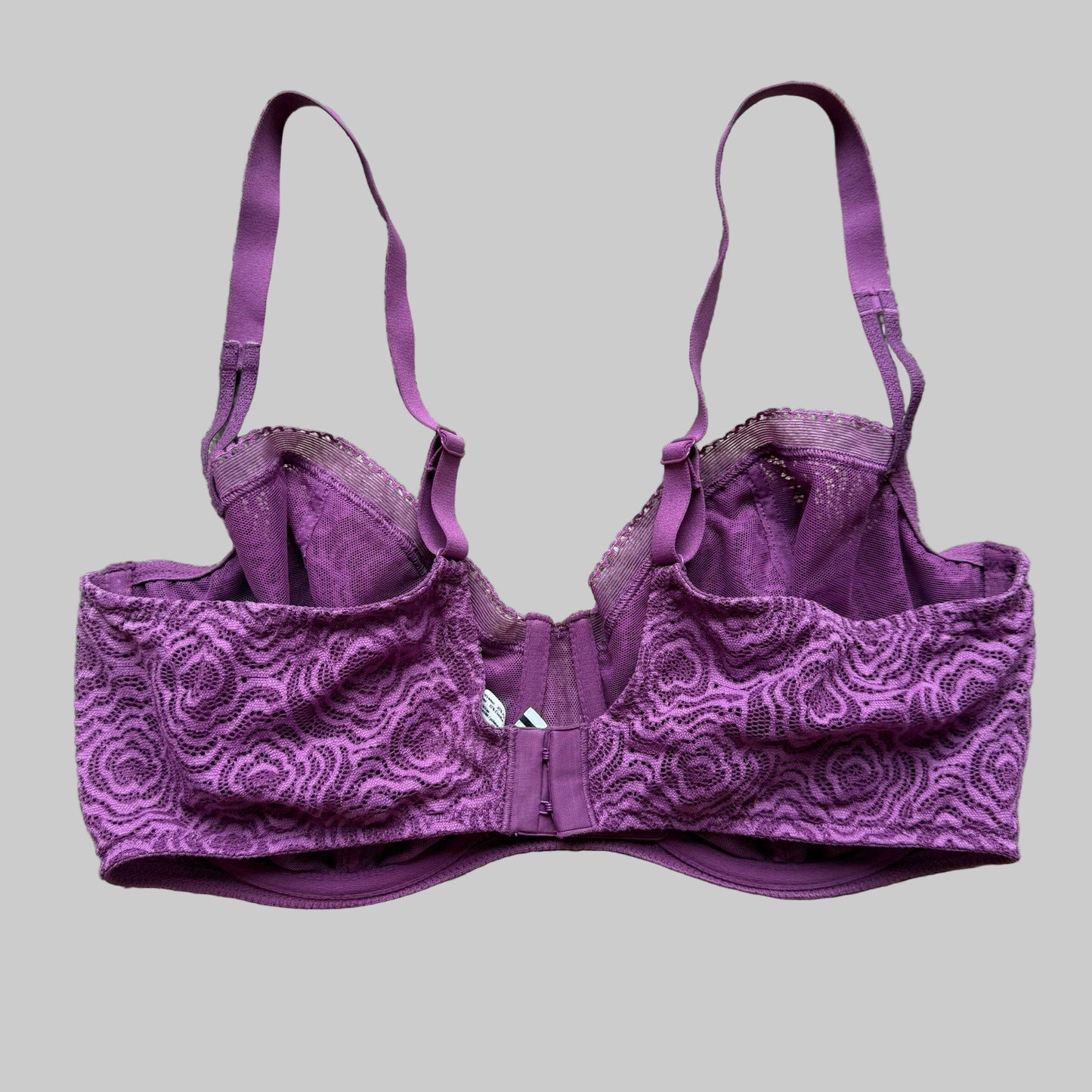 Chantelle Eggplant Bra - Size 38DDD