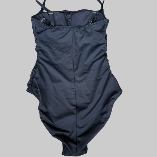 LA Blanca Black One-Piece Swimsuit Size 2