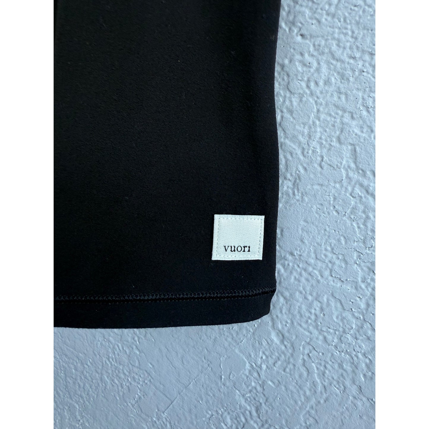 Vuori Tank Black - Large