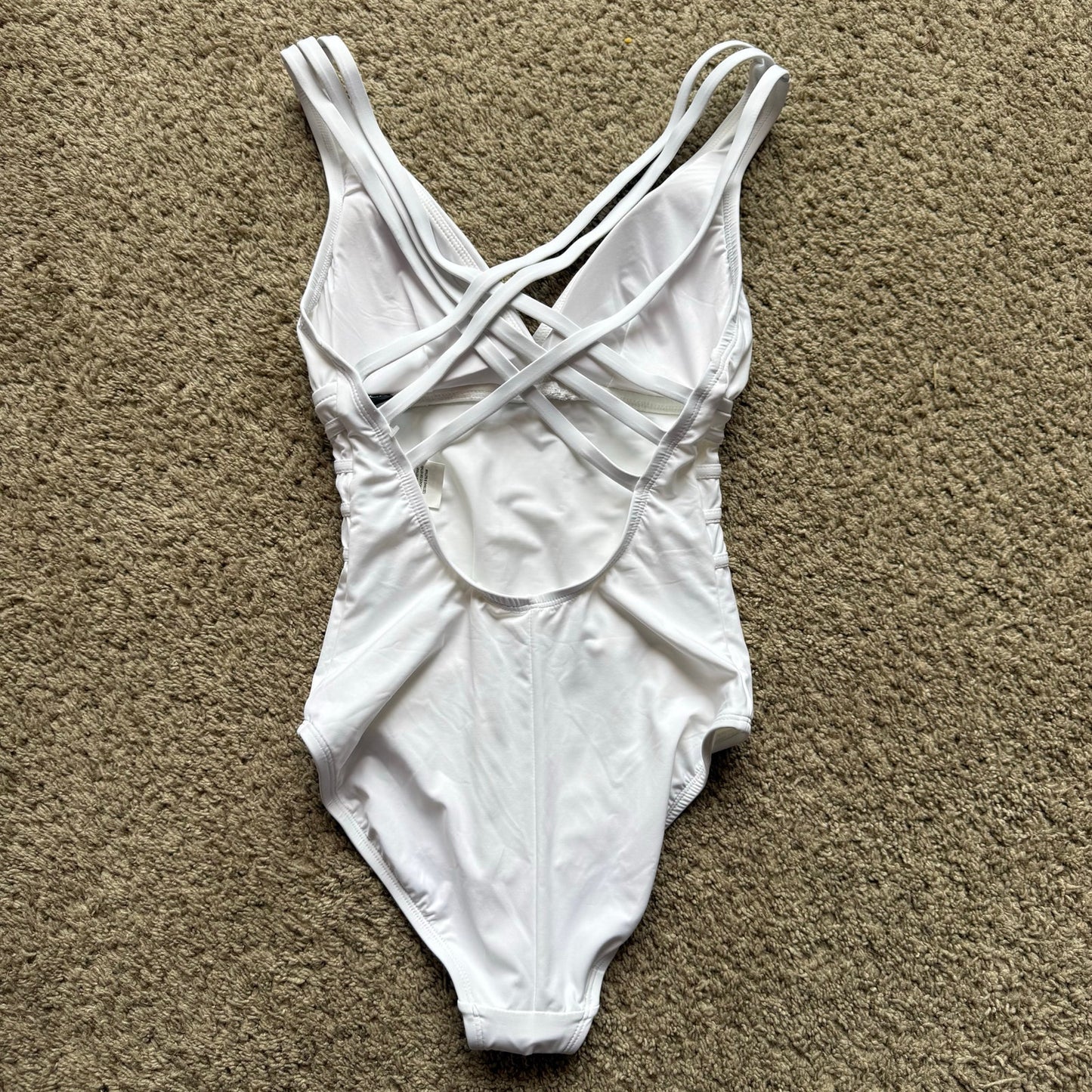 La Blanca One Piece in White - Size 4