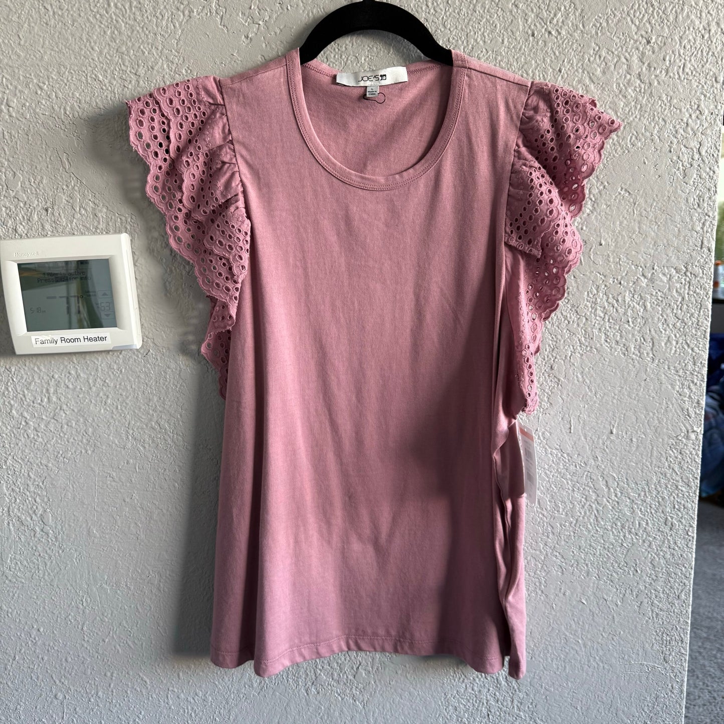 Joe's Women's Eyelet Flutter Sleeve Top - Large