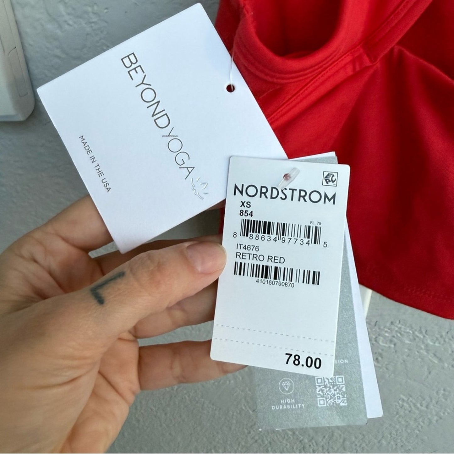 Red Sleeveless Women's Top
