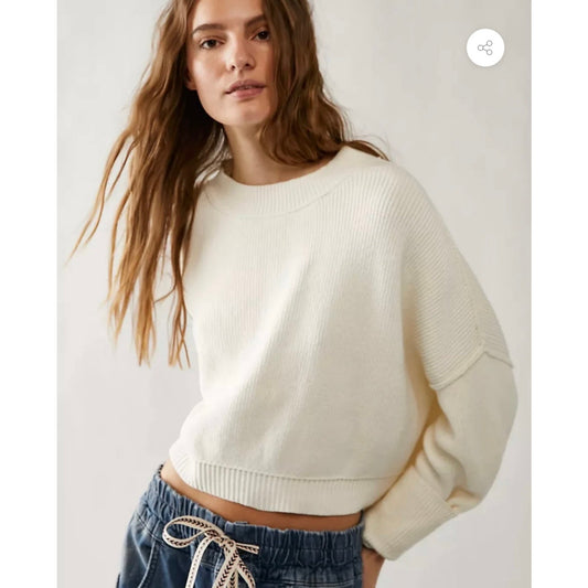 Free People Crop Sweater in Cream - Large