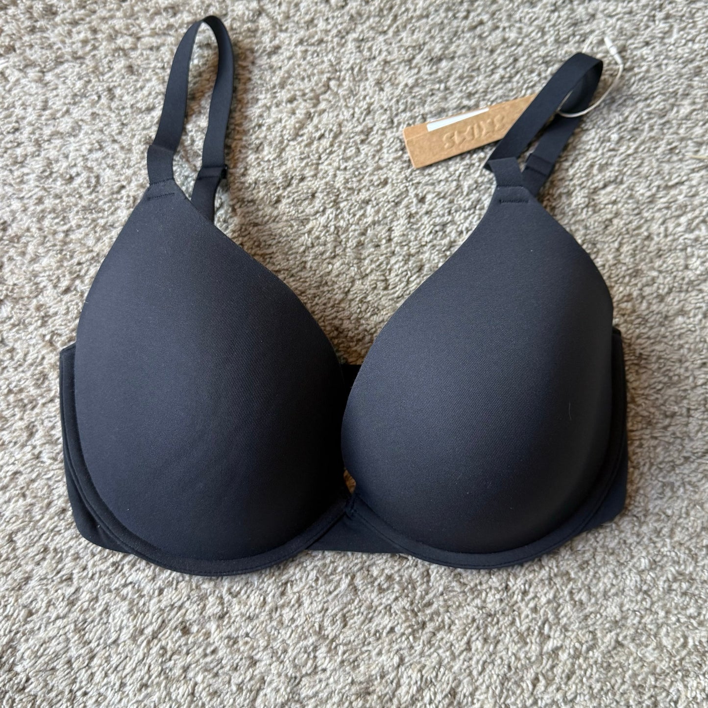 SKIMS Fits Everybody Push-up Bra in Black - Size 34DDD