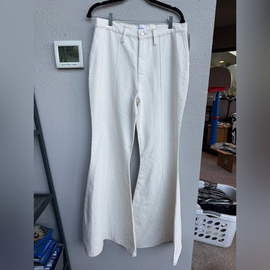 Frame Super Bell Bottom White Jeans - 29" Waist