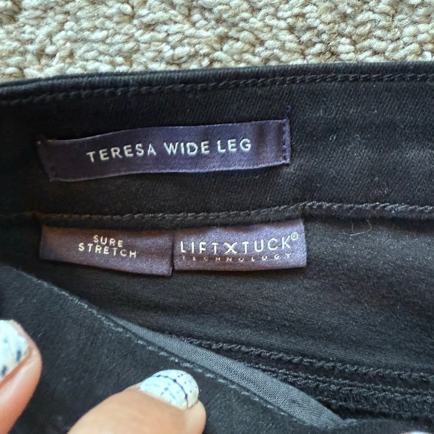 NYDJ Teresa Rhinestone Wide Leg Jeans - Size 00