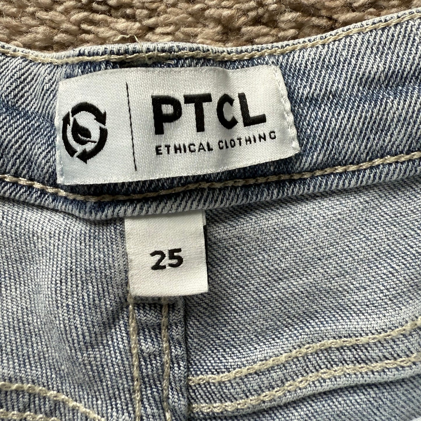 People Together Consuming Less Straight Leg Jeans - Size 25