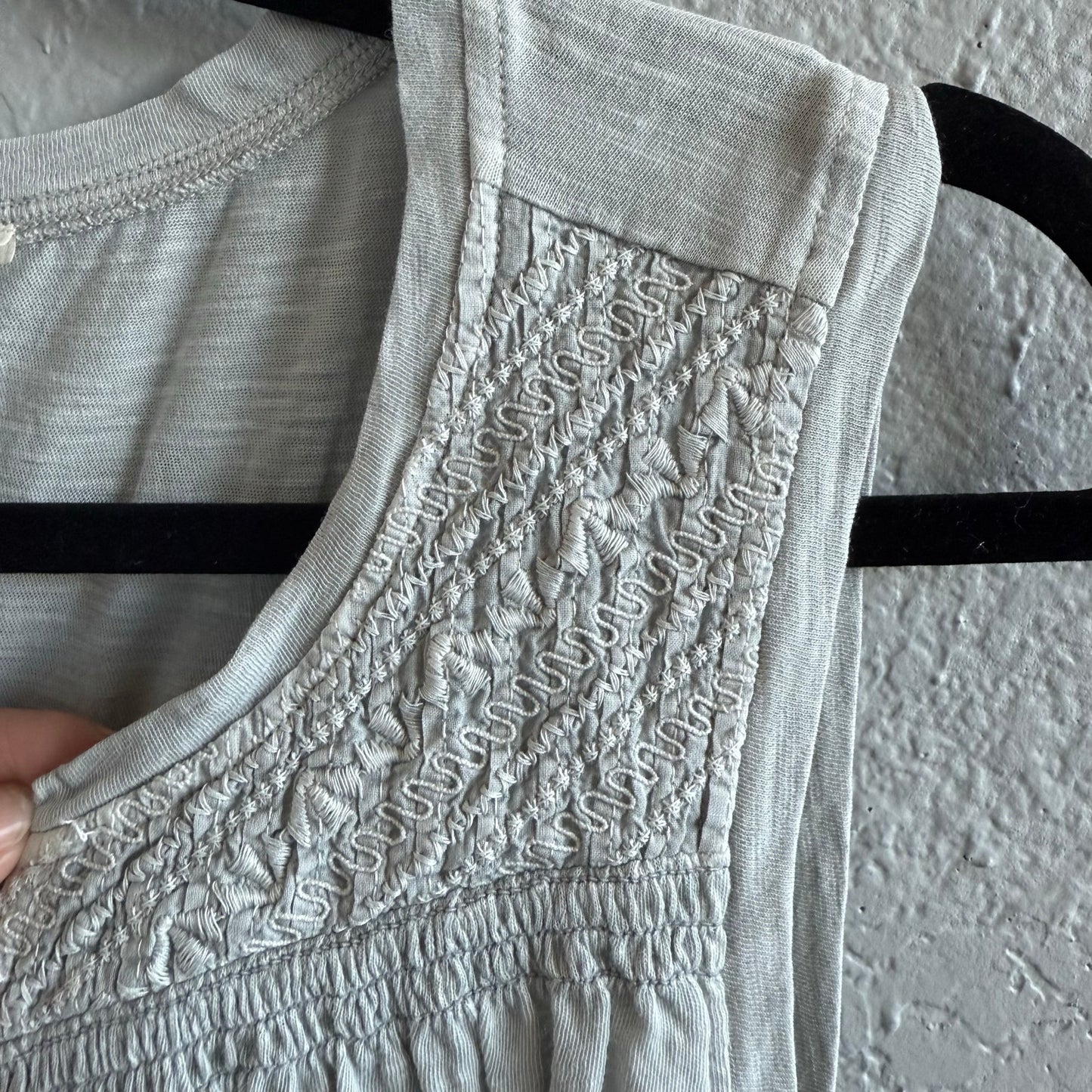 Light Gray Lucky Brand Sleeveless Top - Medium