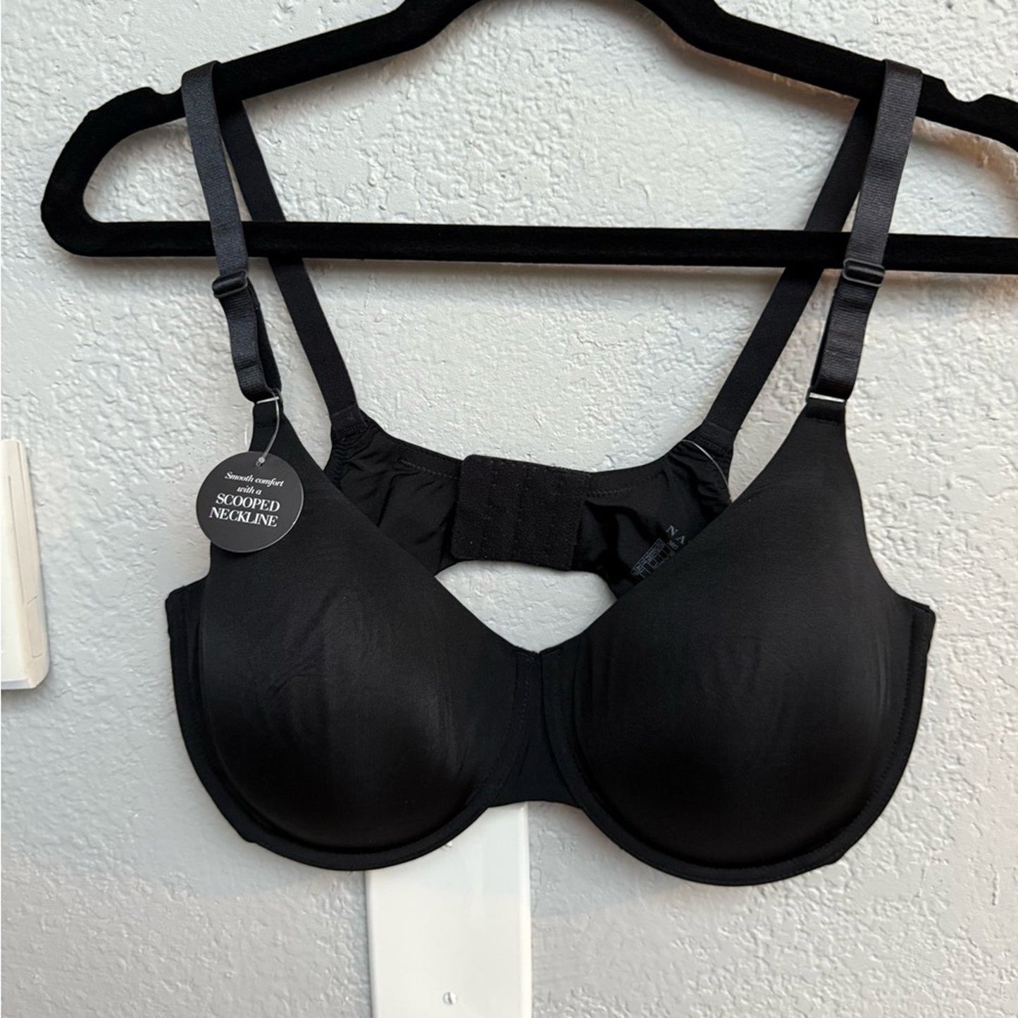 Scooped Neckline Black Bra - 38D