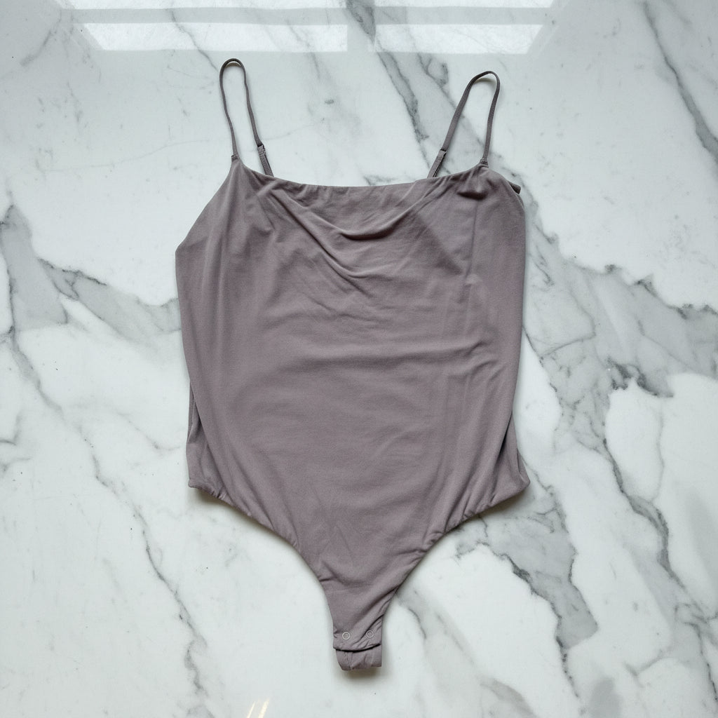 SKIMS Fits Everybody Bodysuit - Size 2X