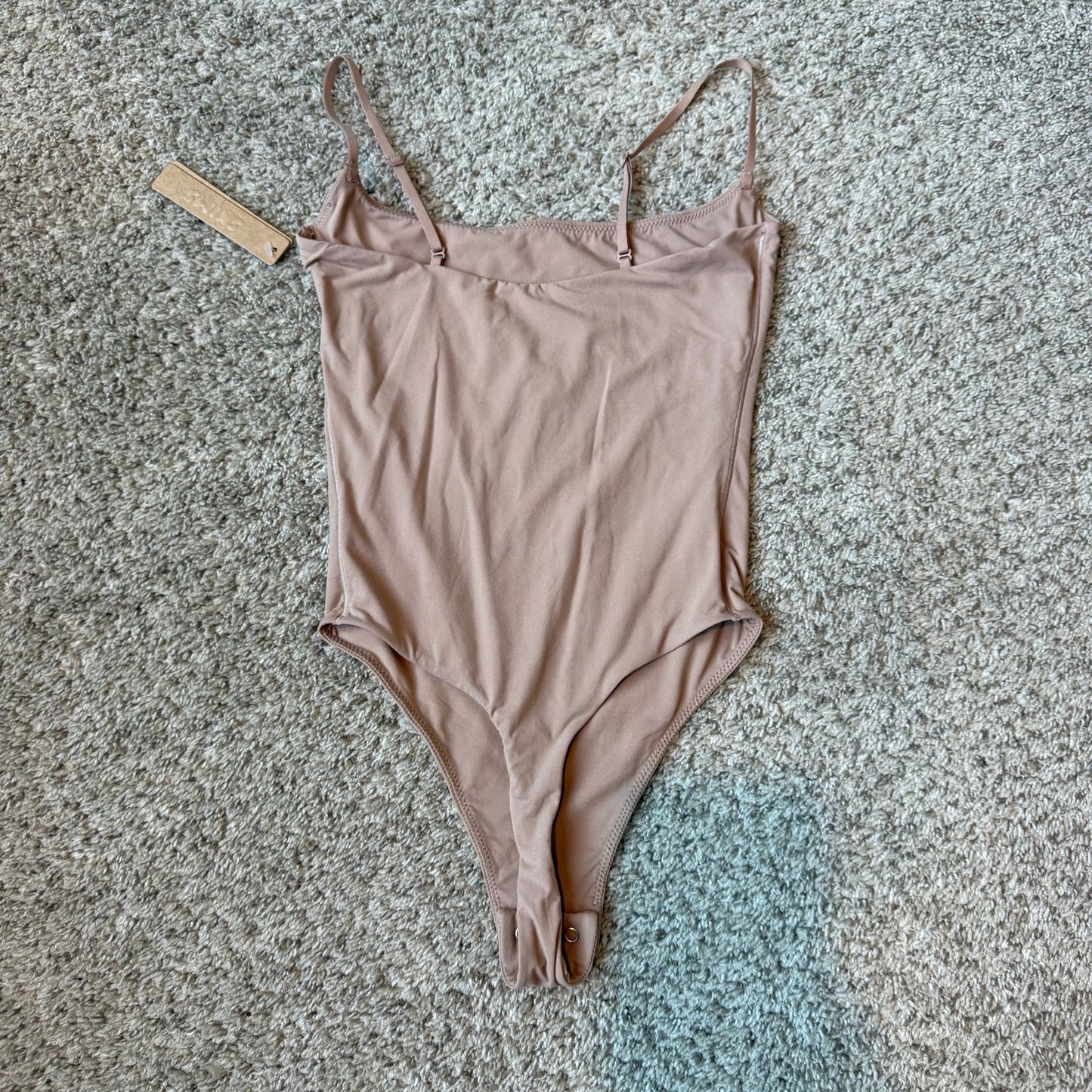 SKIMS Fits Everybody Thong Bodysuit - Size XS