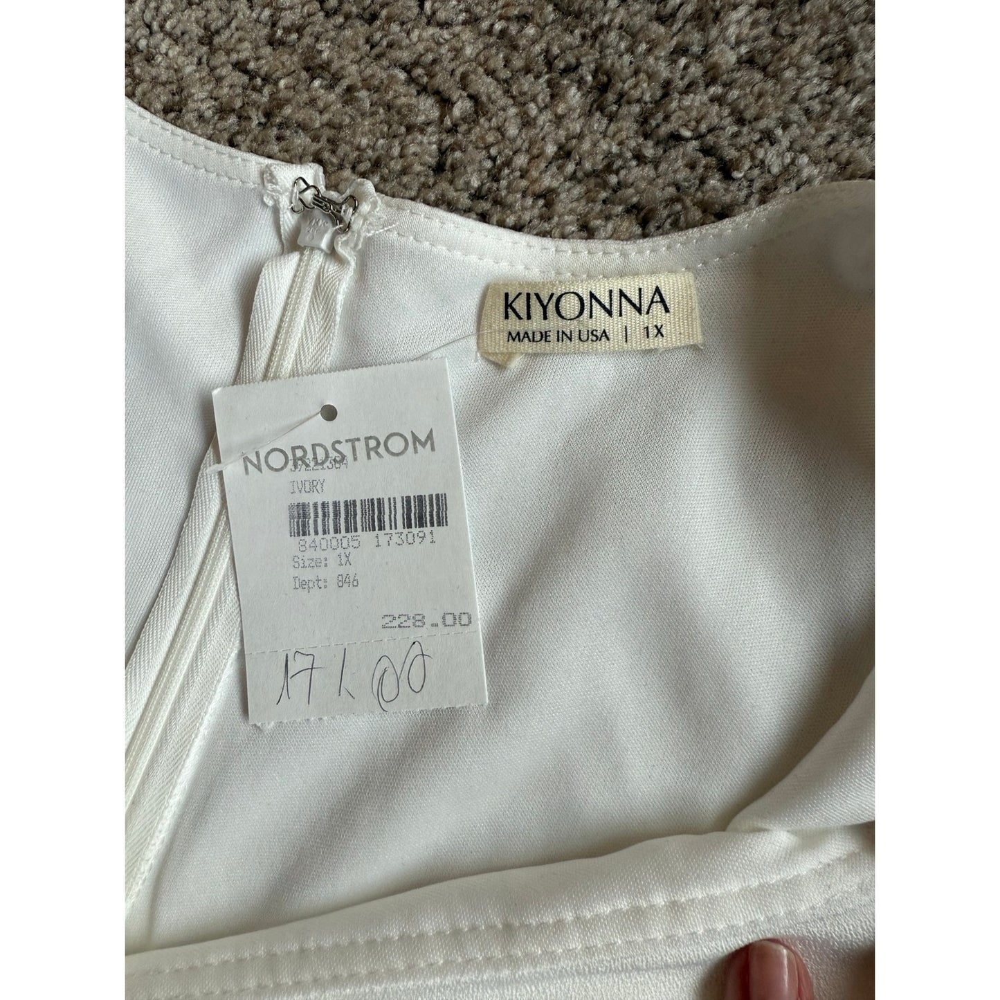 Kiyonna - Karina Crepe Jumpsuit - Plus 1X